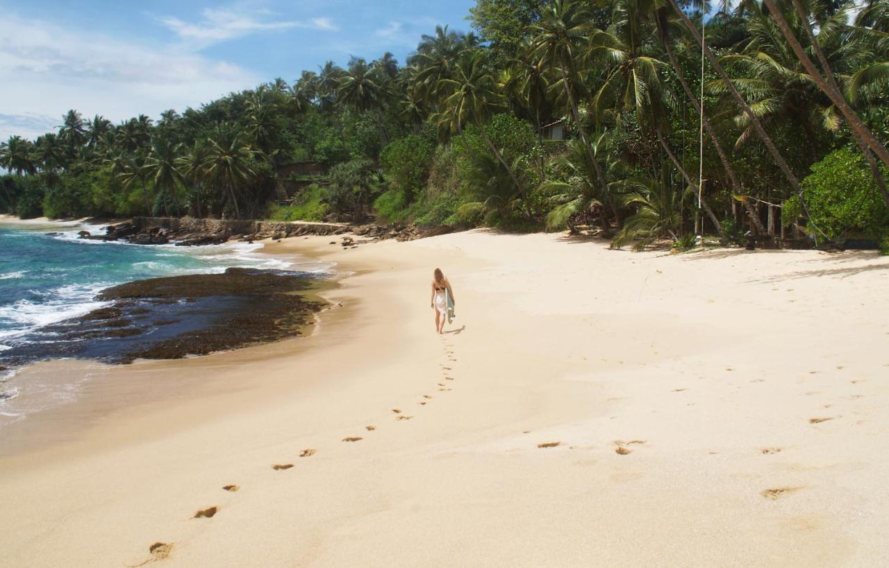 Into The Blue - Yoga Included & Walk To 3 Beaches Tangalle Exteriér fotografie