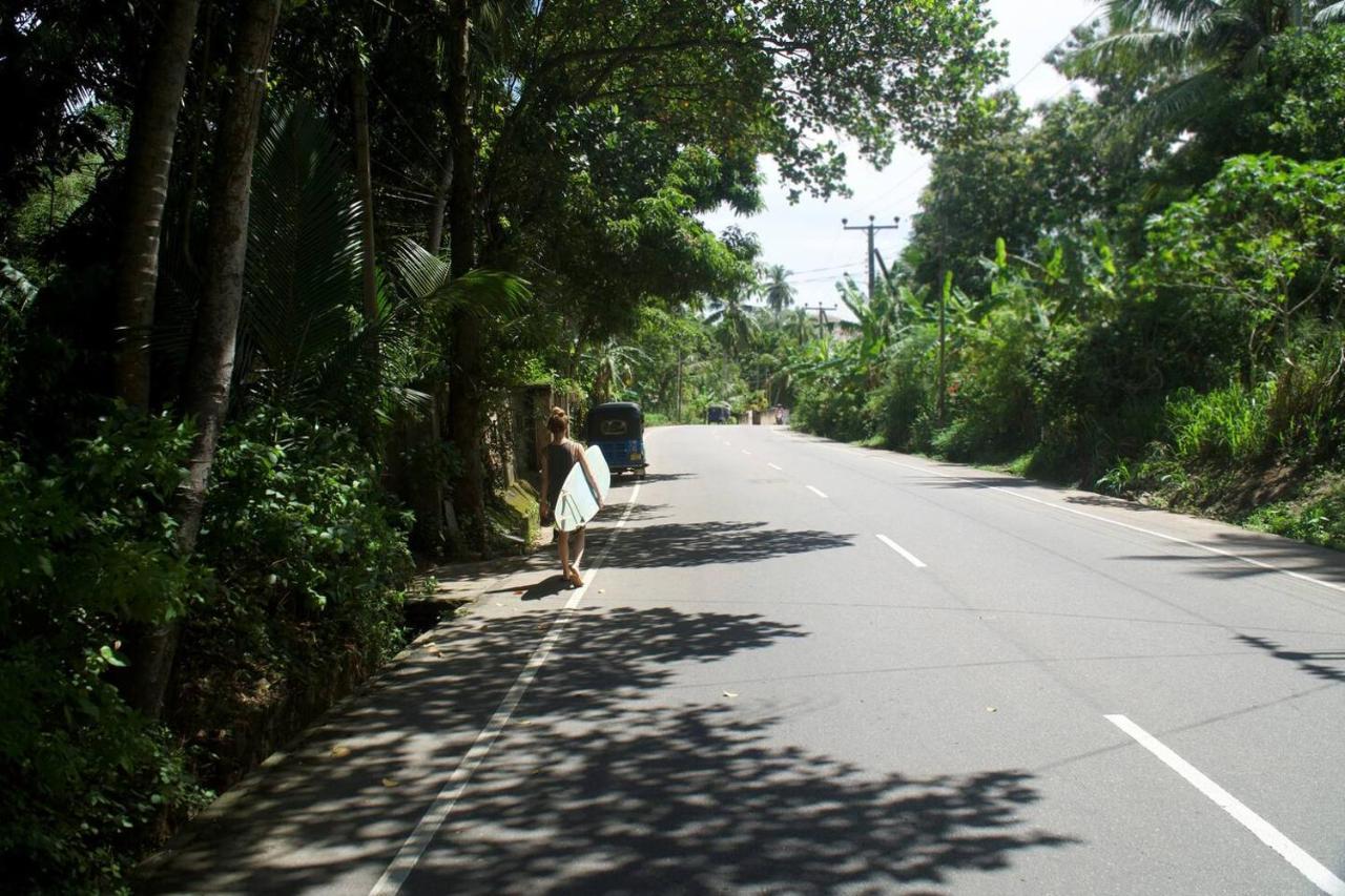 Into The Blue - Yoga Included & Walk To 3 Beaches Tangalle Exteriér fotografie